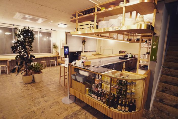 cafe lounge seating area